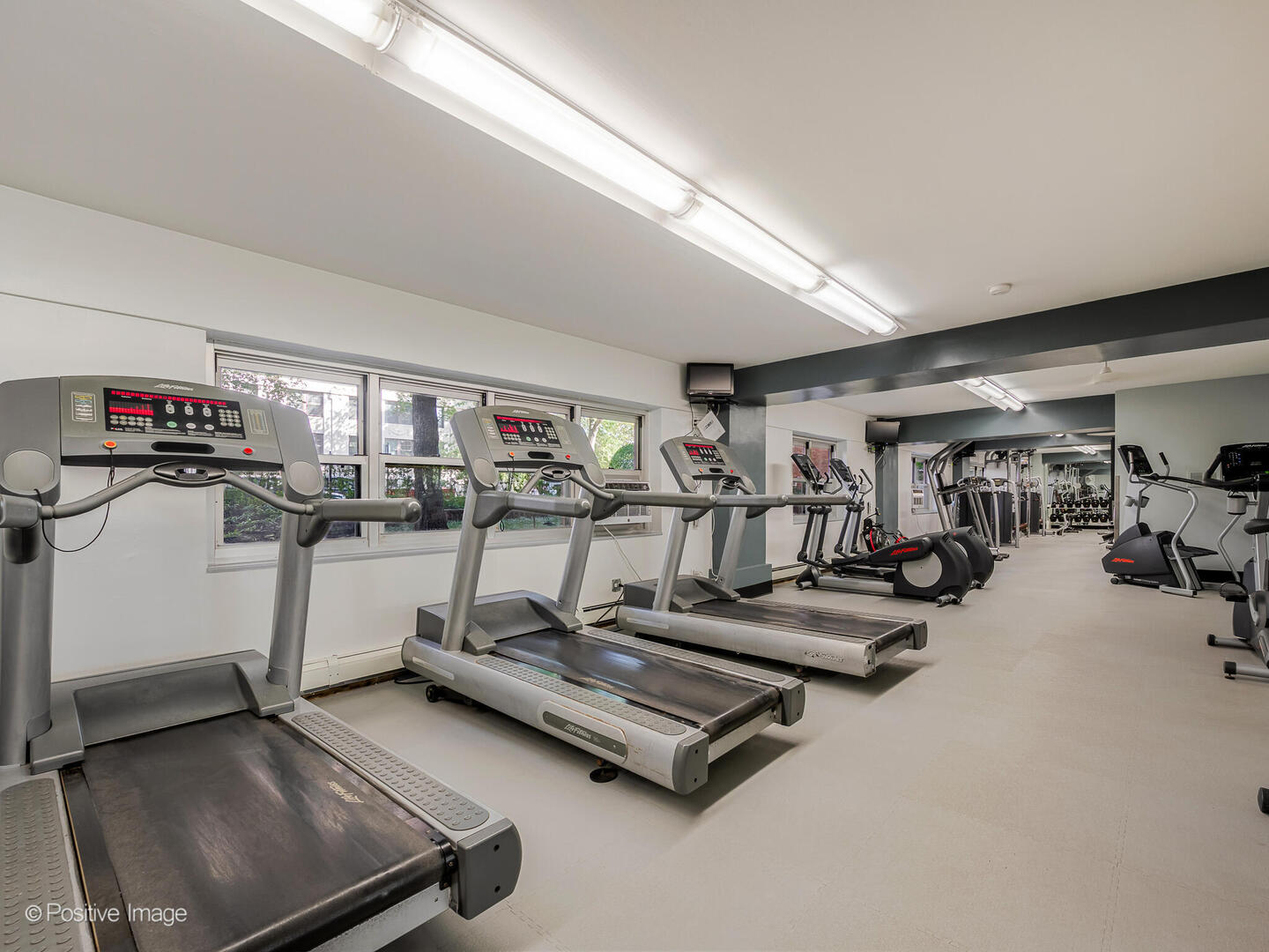 4920 N Marine Drive Unit: S402