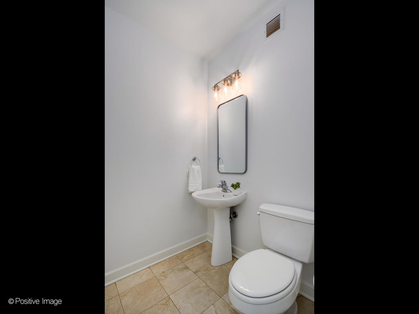 225 N Columbus Drive Unit: 6301