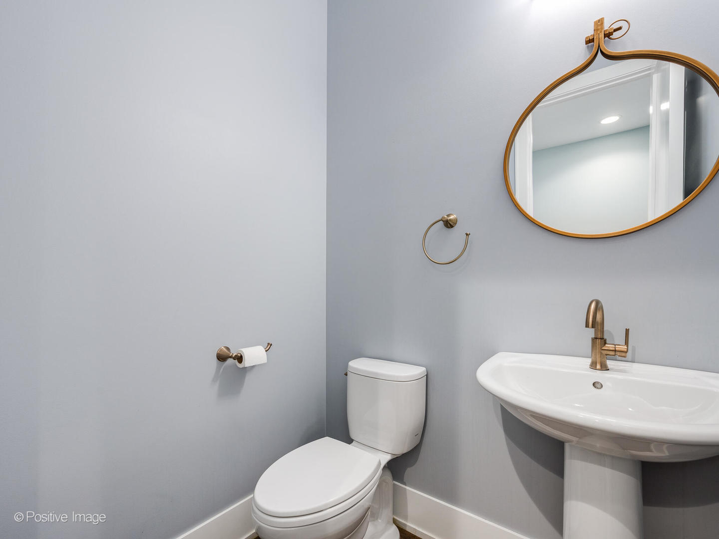 3227 N Racine Avenue Unit: 1