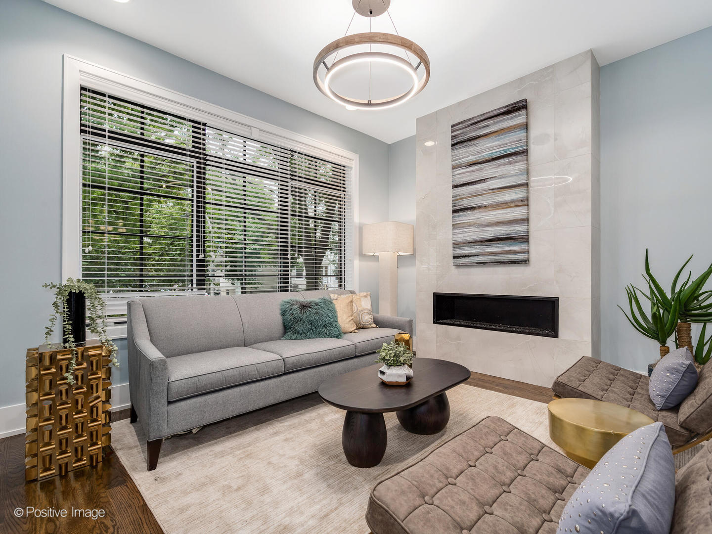 3227 N Racine Avenue Unit: 1