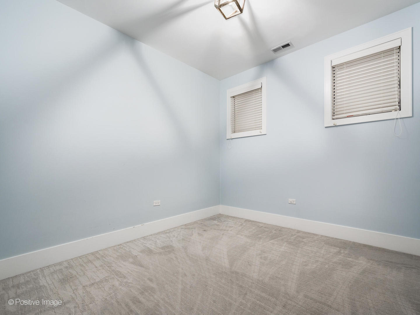 3227 N Racine Avenue Unit: 1