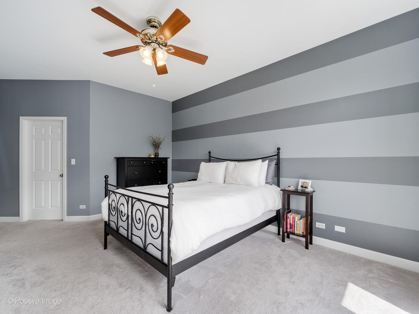 3205 N Hoyne Avenue Unit: 2A