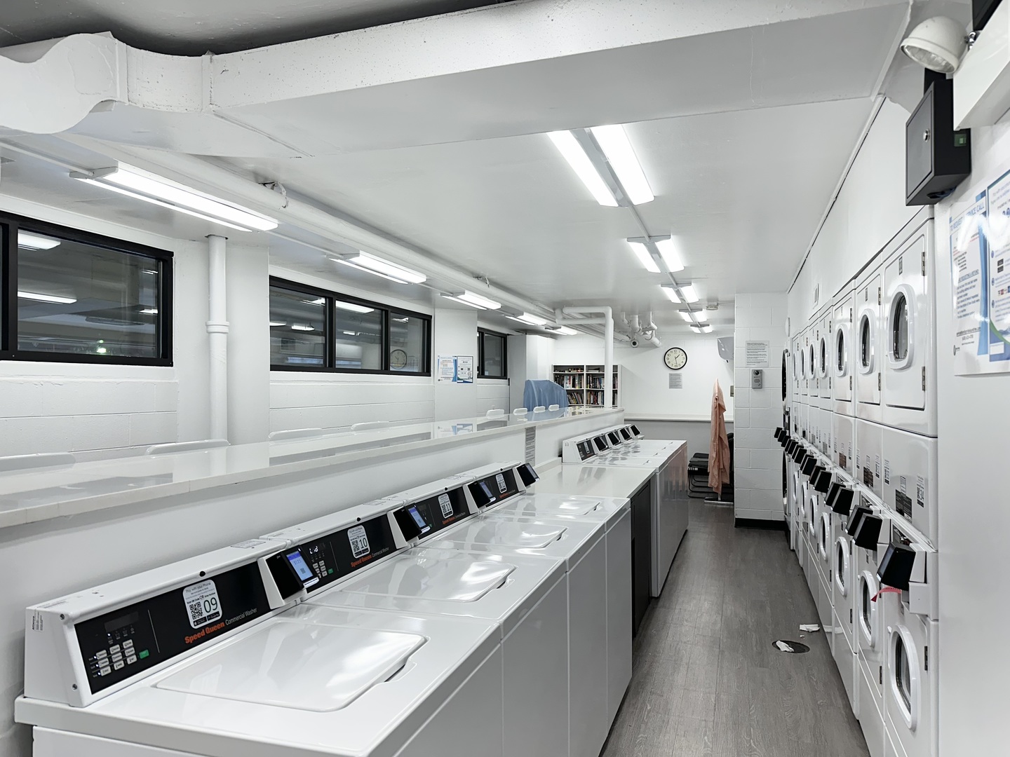 535 N Michigan Avenue Unit: 1701