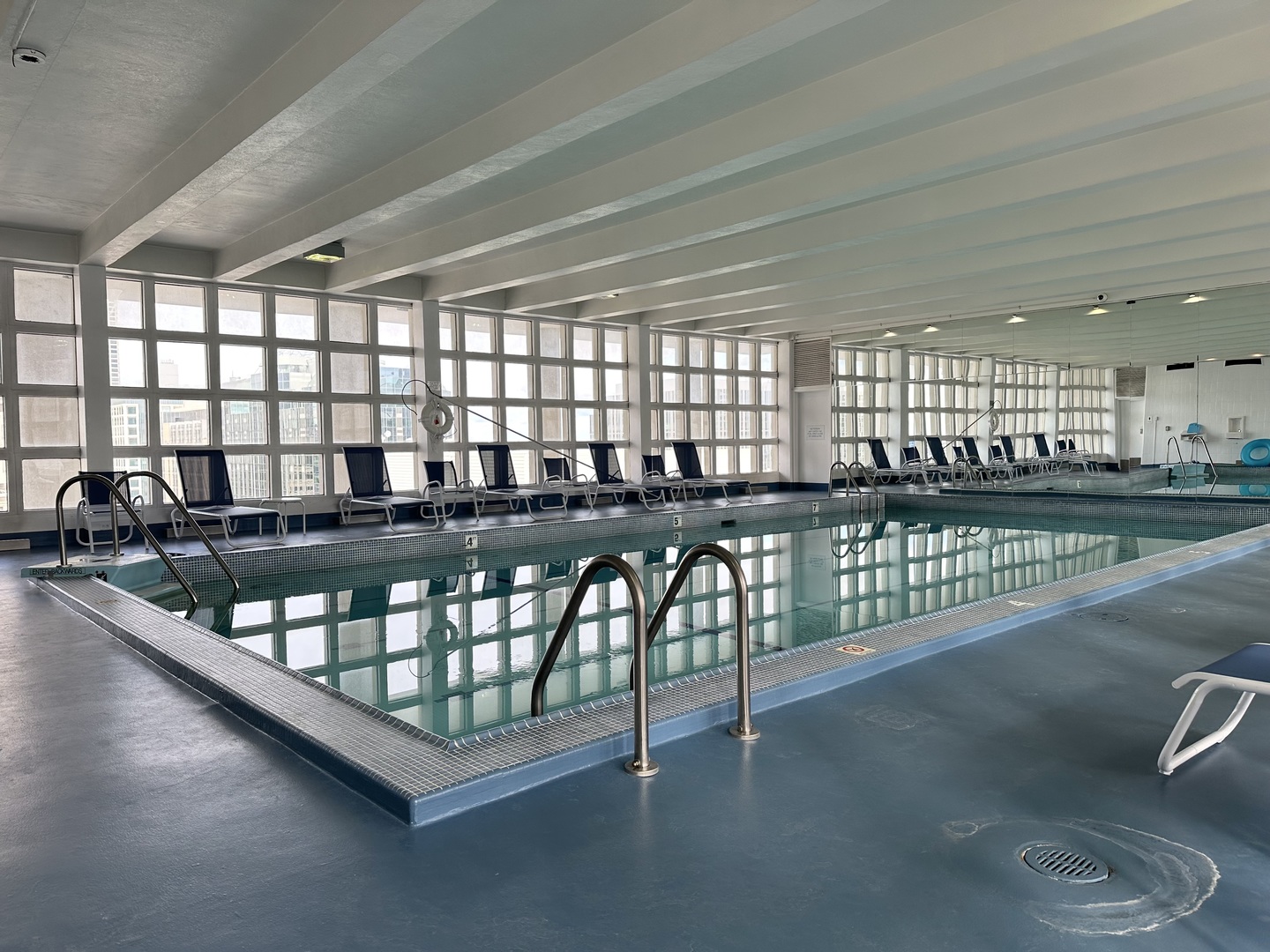 535 N Michigan Avenue Unit: 1701