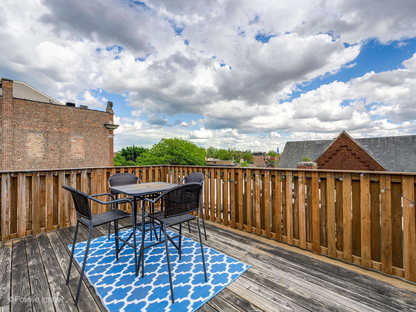 3903 N Seeley Avenue Unit: 3