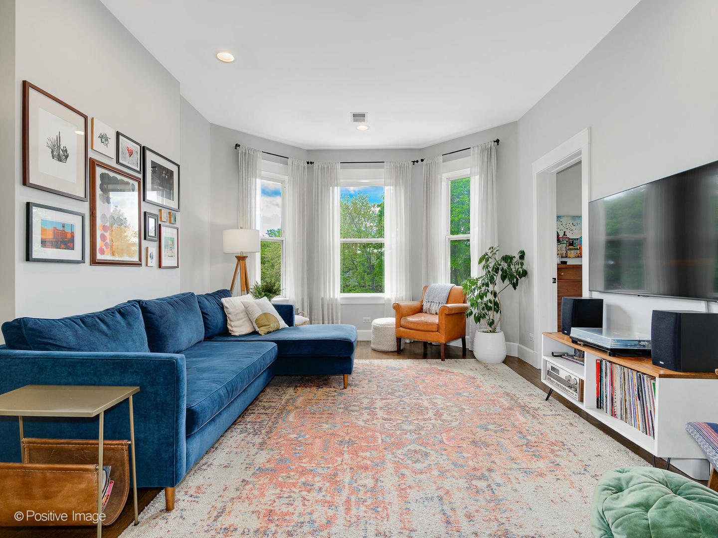 3903 N Seeley Avenue Unit: 3