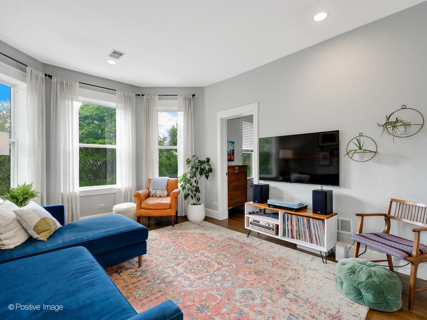 3903 N Seeley Avenue Unit: 3