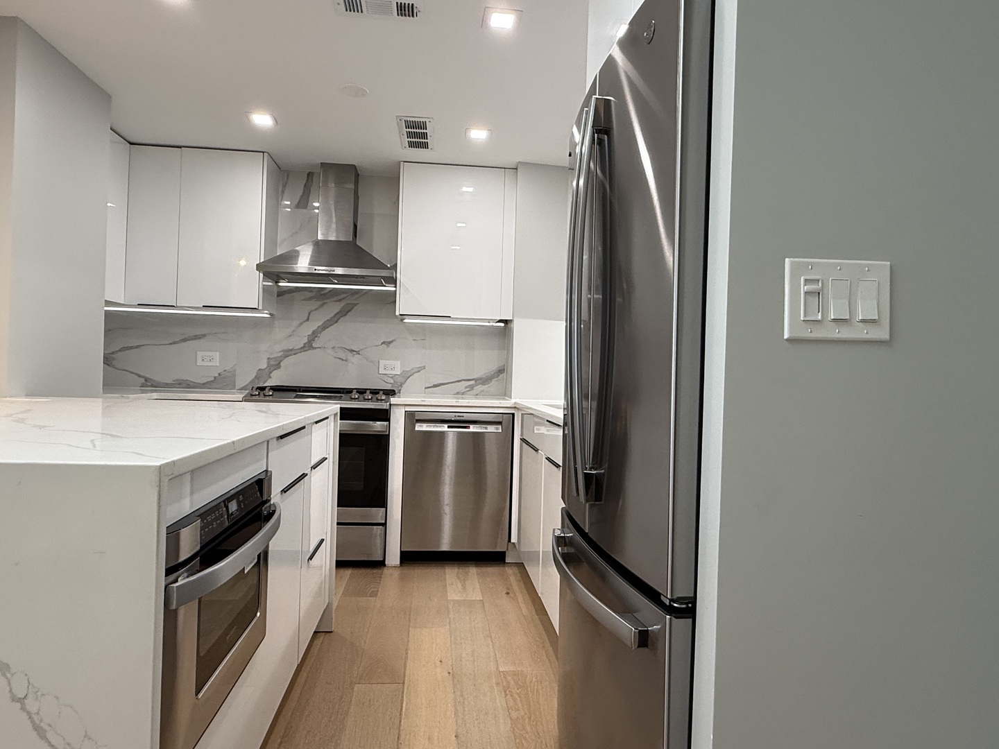 3200 N Lake Shore Drive Unit: 1110