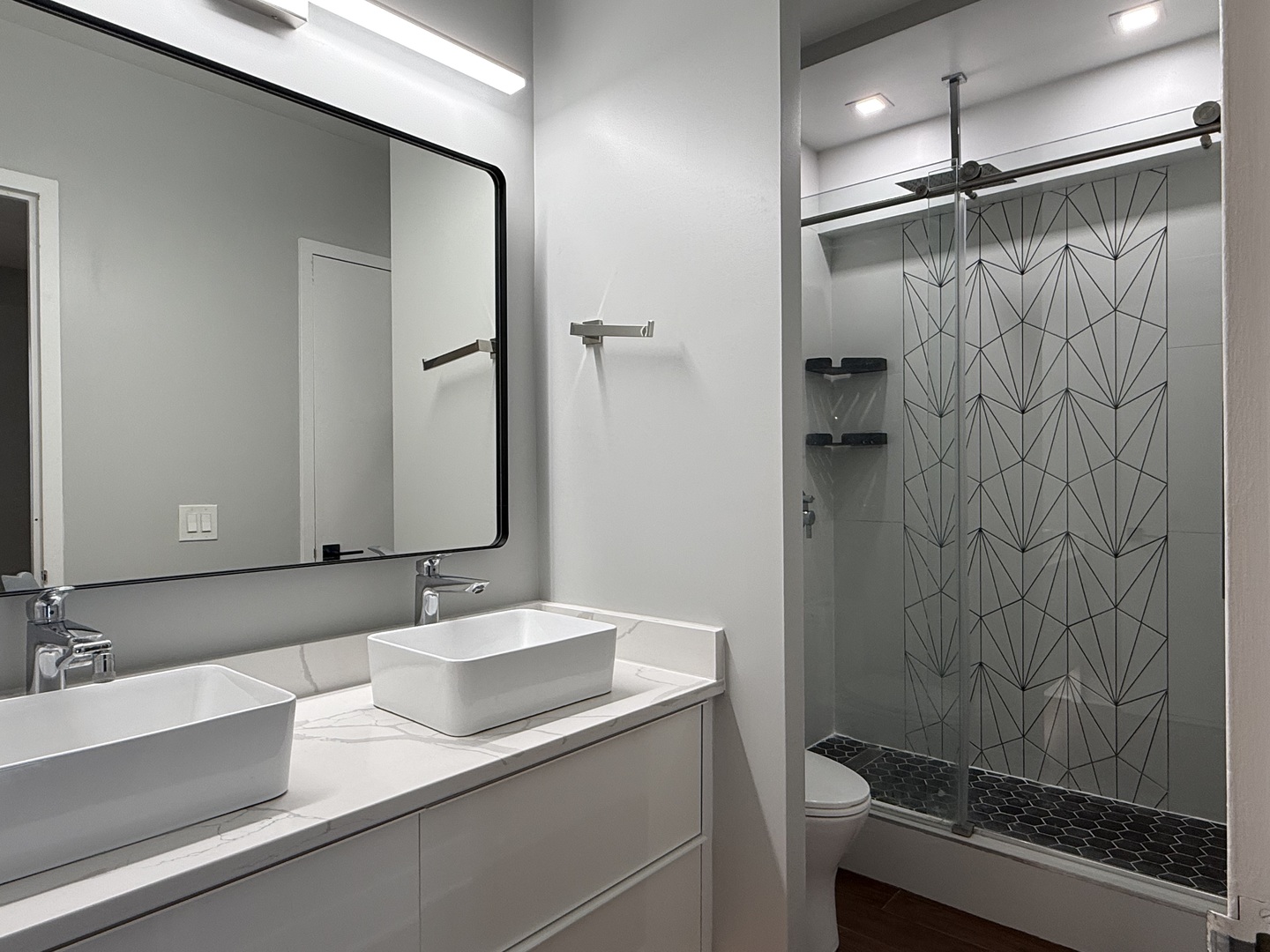 3200 N Lake Shore Drive Unit: 1110