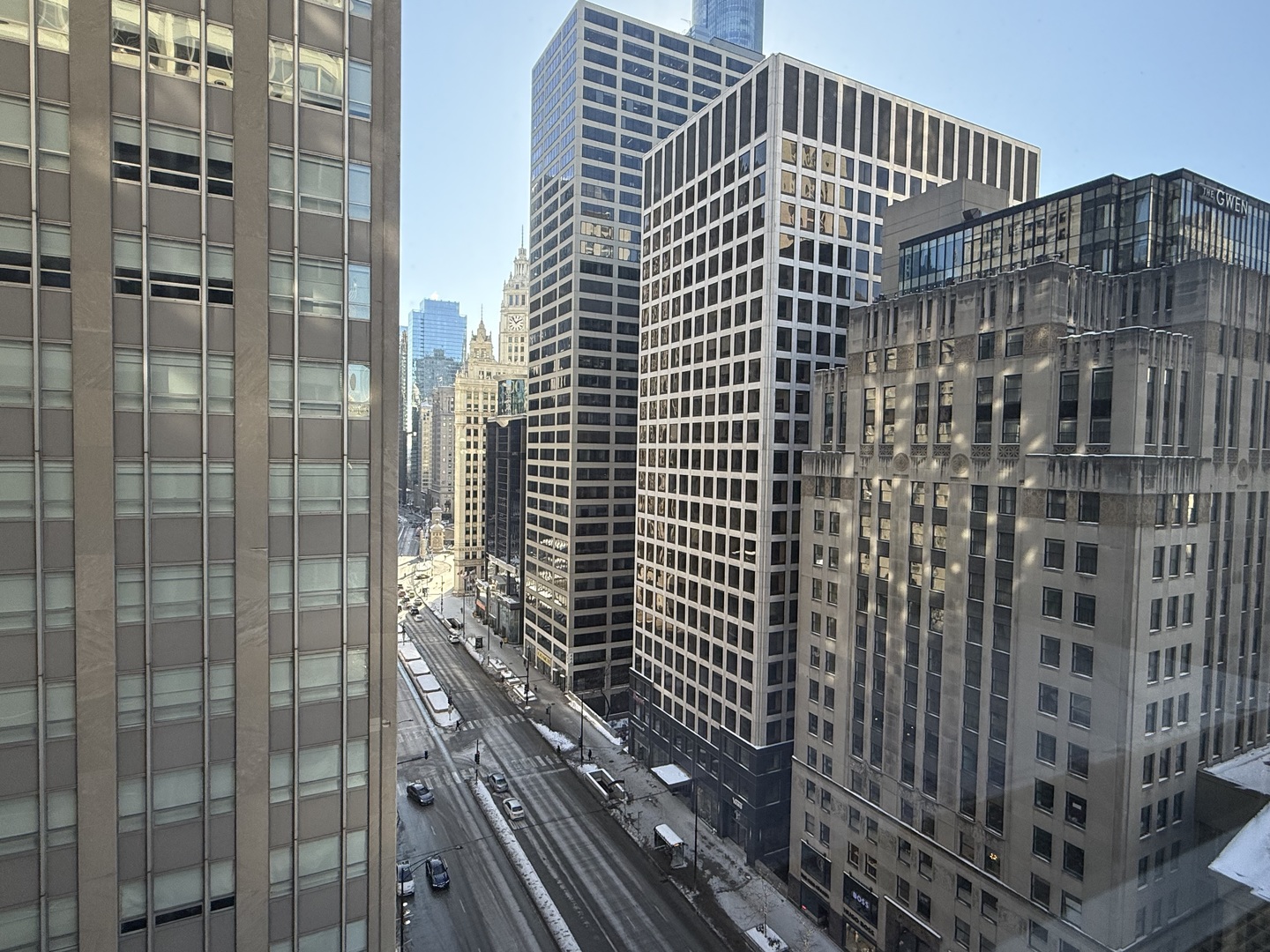 535 N Michigan Avenue Unit: 1701