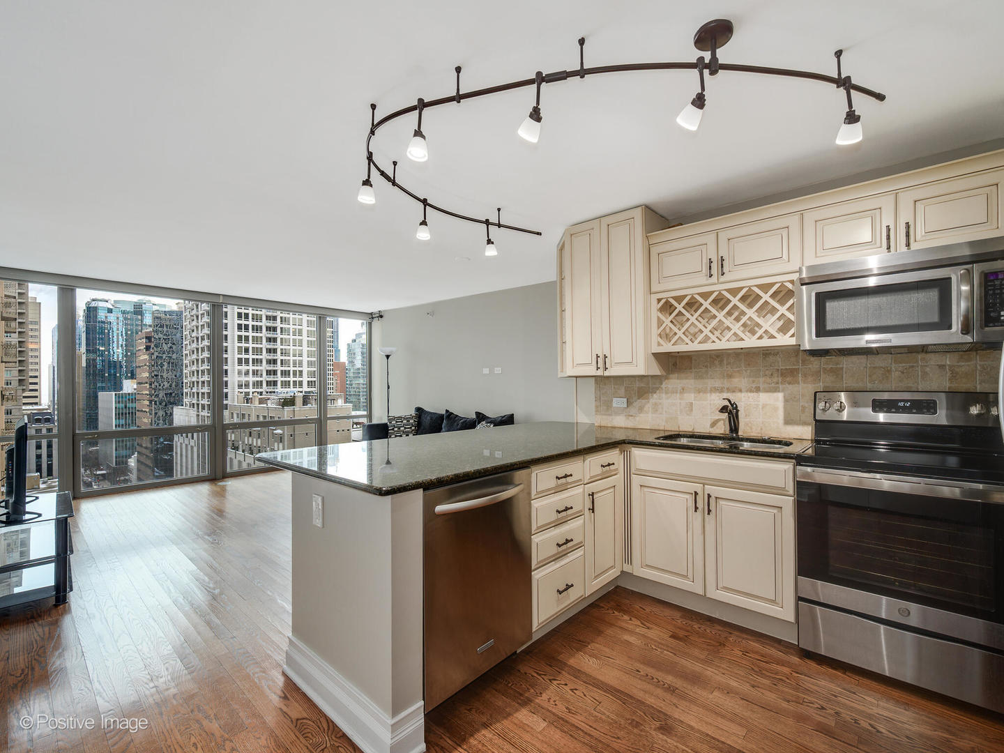 2 E Erie Street Unit: 1501