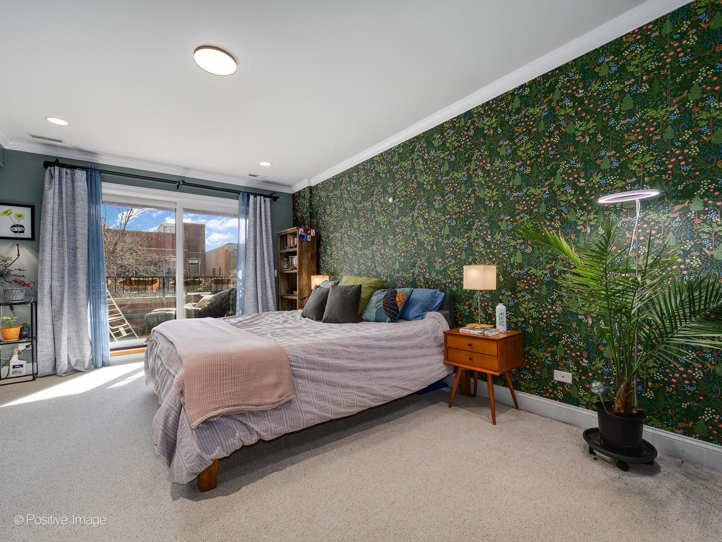 830 W Bradley Place Unit: 3S