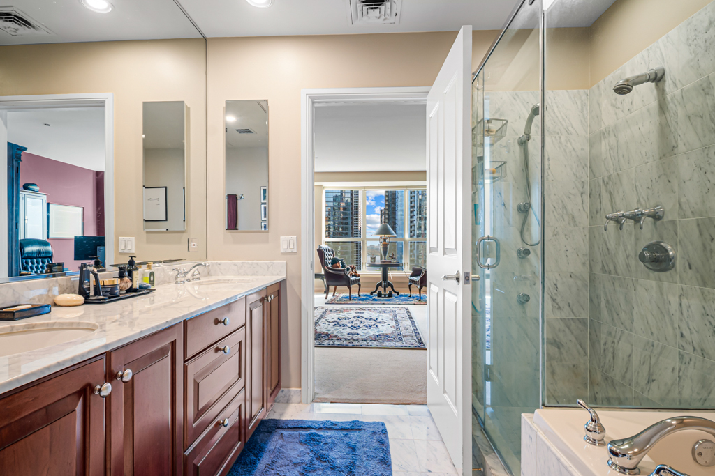 445 E NORTH WATER Street Unit: 2003