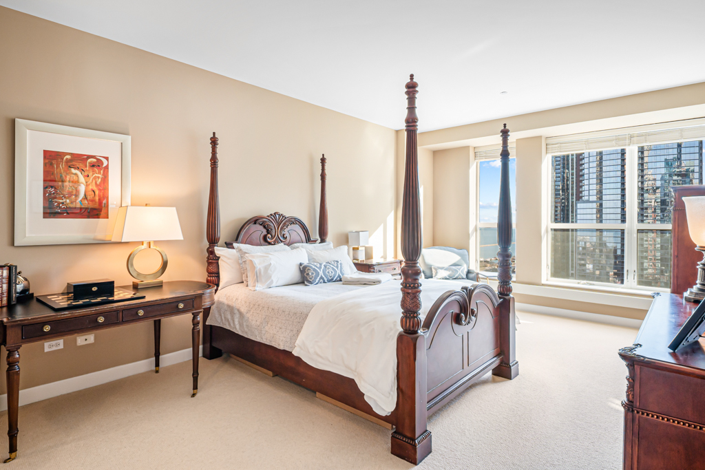 445 E NORTH WATER Street Unit: 2003