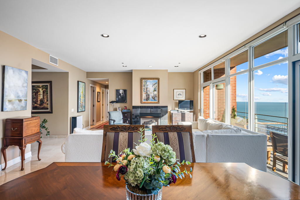 445 E NORTH WATER Street Unit: 2003