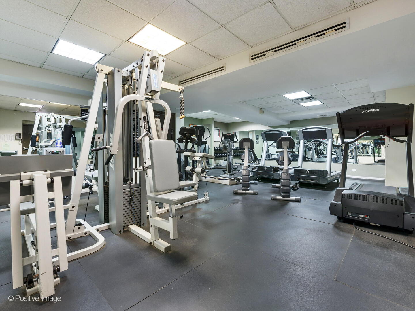 1440 N Lake Shore Drive Unit: 19BD