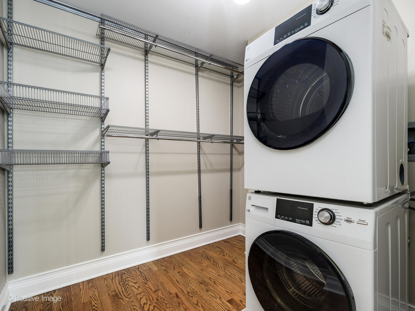 2 E Erie Street Unit: 1501