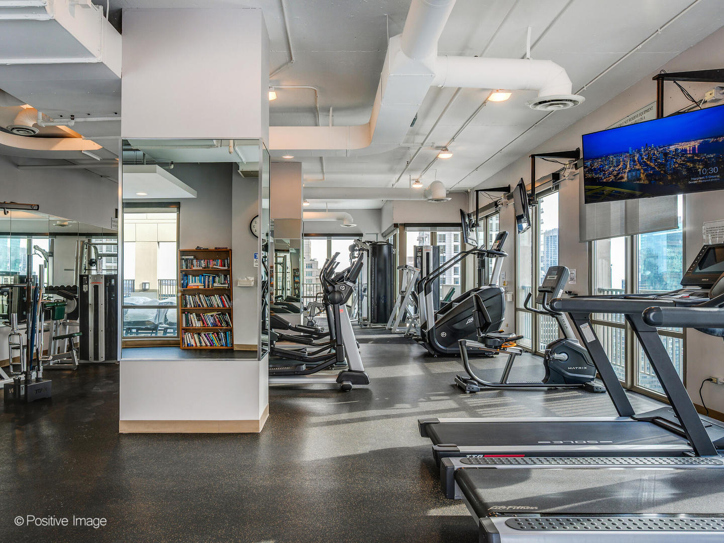 2 E Erie Street Unit: 1501