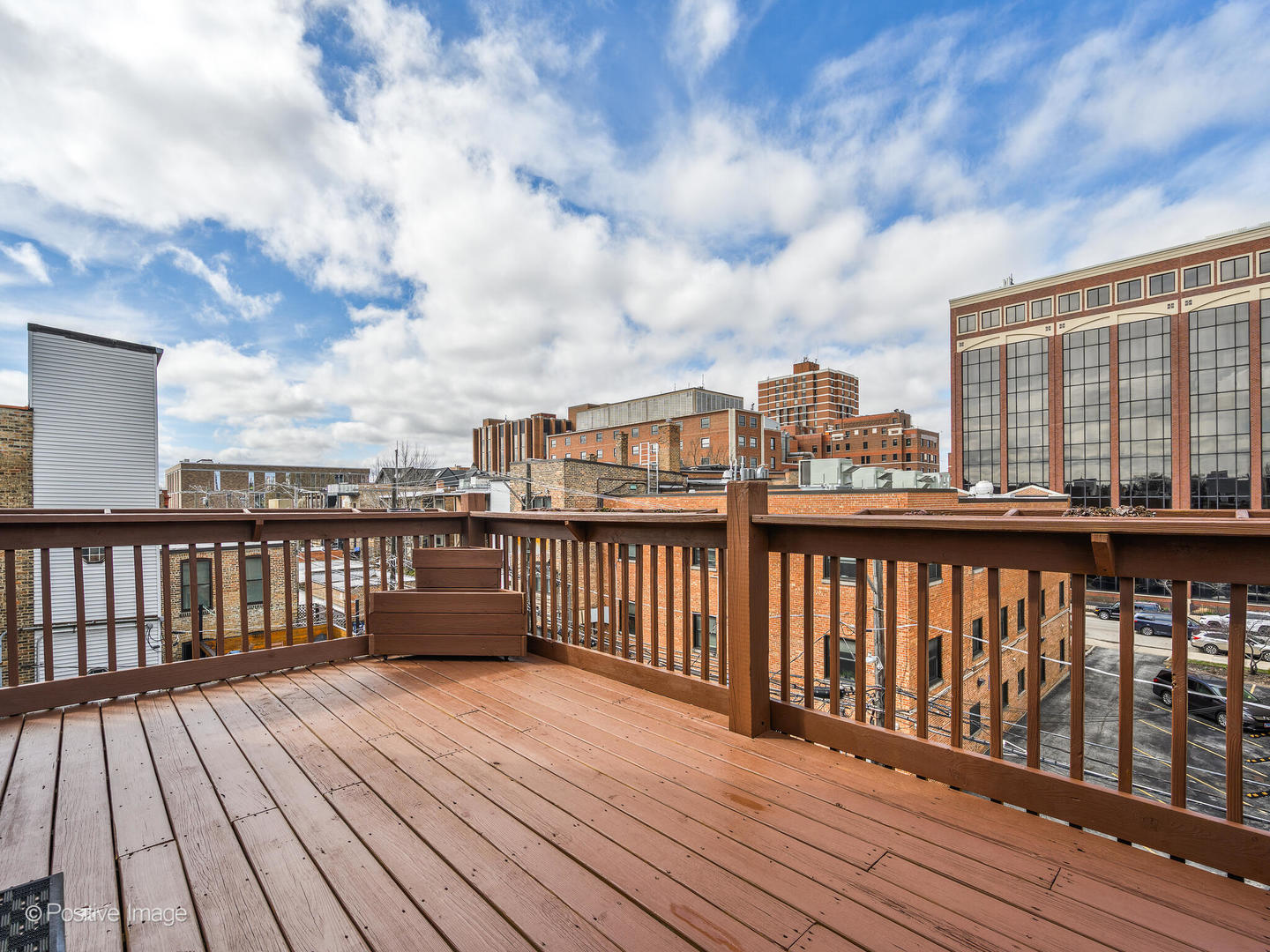 816 W Oakdale Avenue Unit: 3