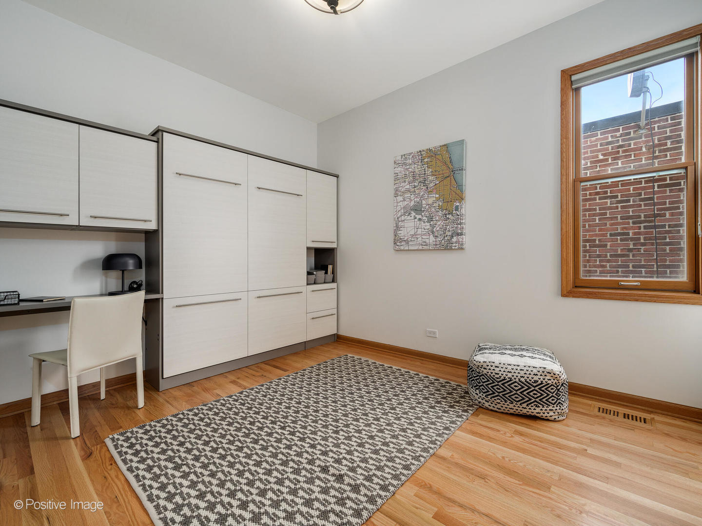 816 W Oakdale Avenue Unit: 3