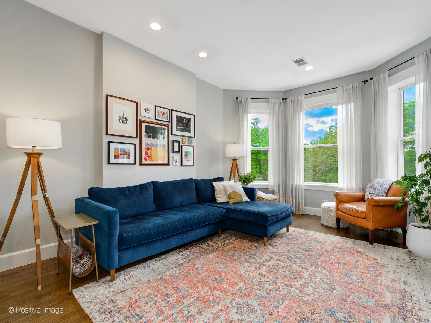 3903 N Seeley Avenue Unit: 3