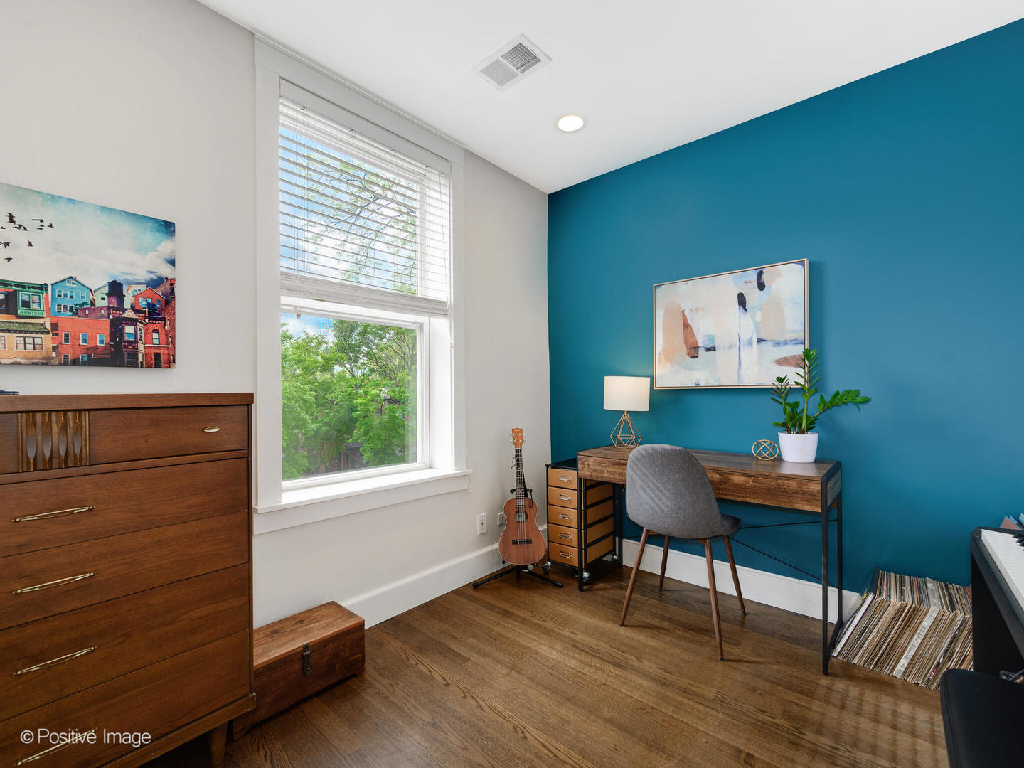 3903 N Seeley Avenue Unit: 3