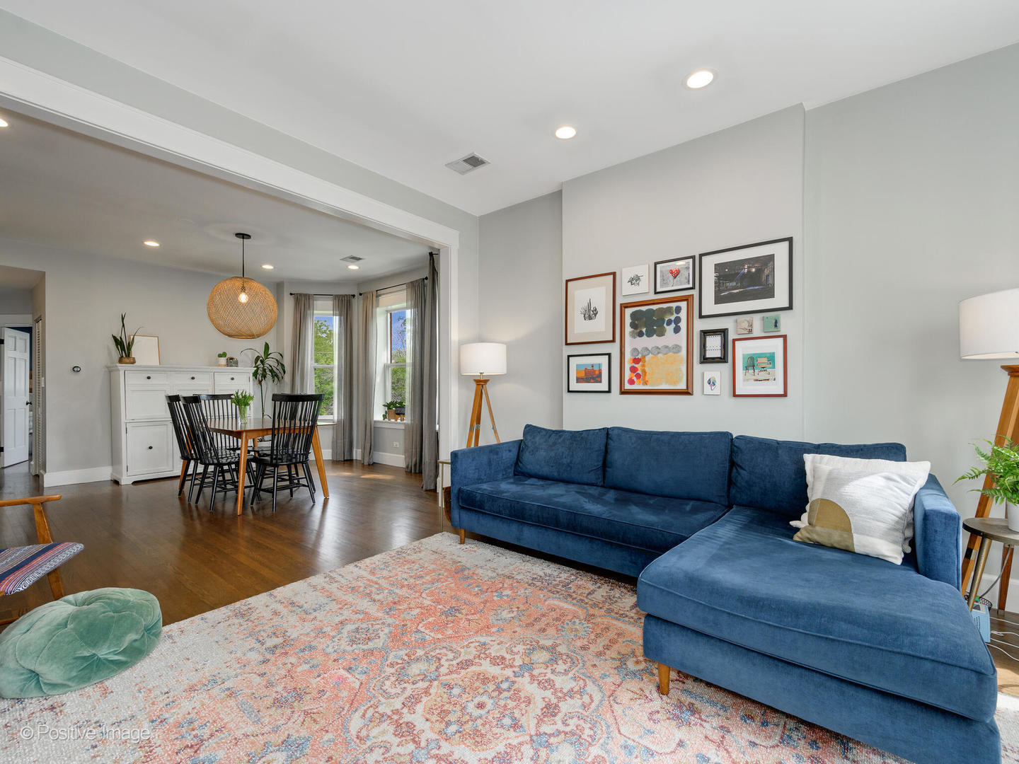 3903 N Seeley Avenue Unit: 3