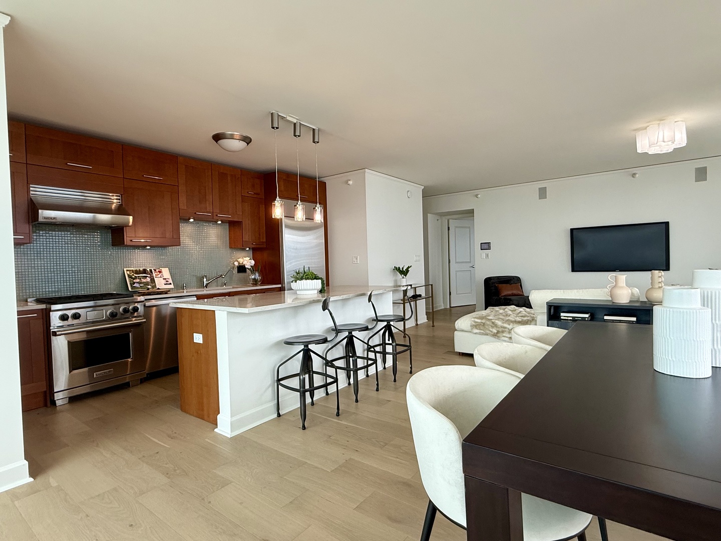 225 N Columbus Drive Unit: 6301