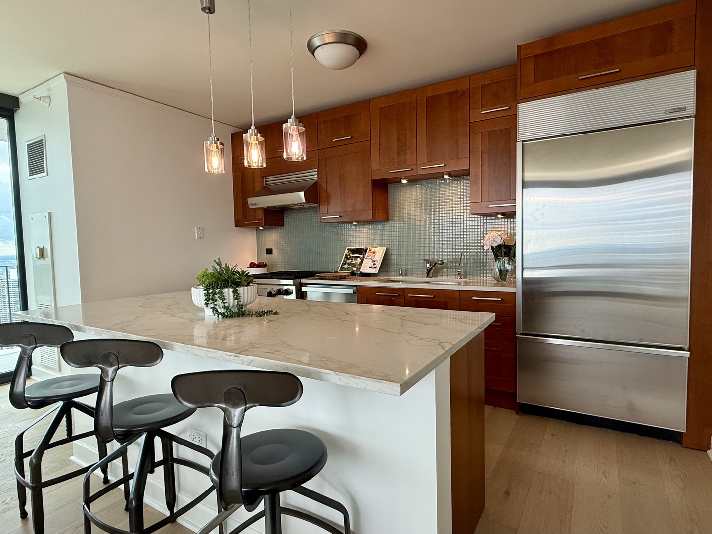 225 N Columbus Drive Unit: 6301