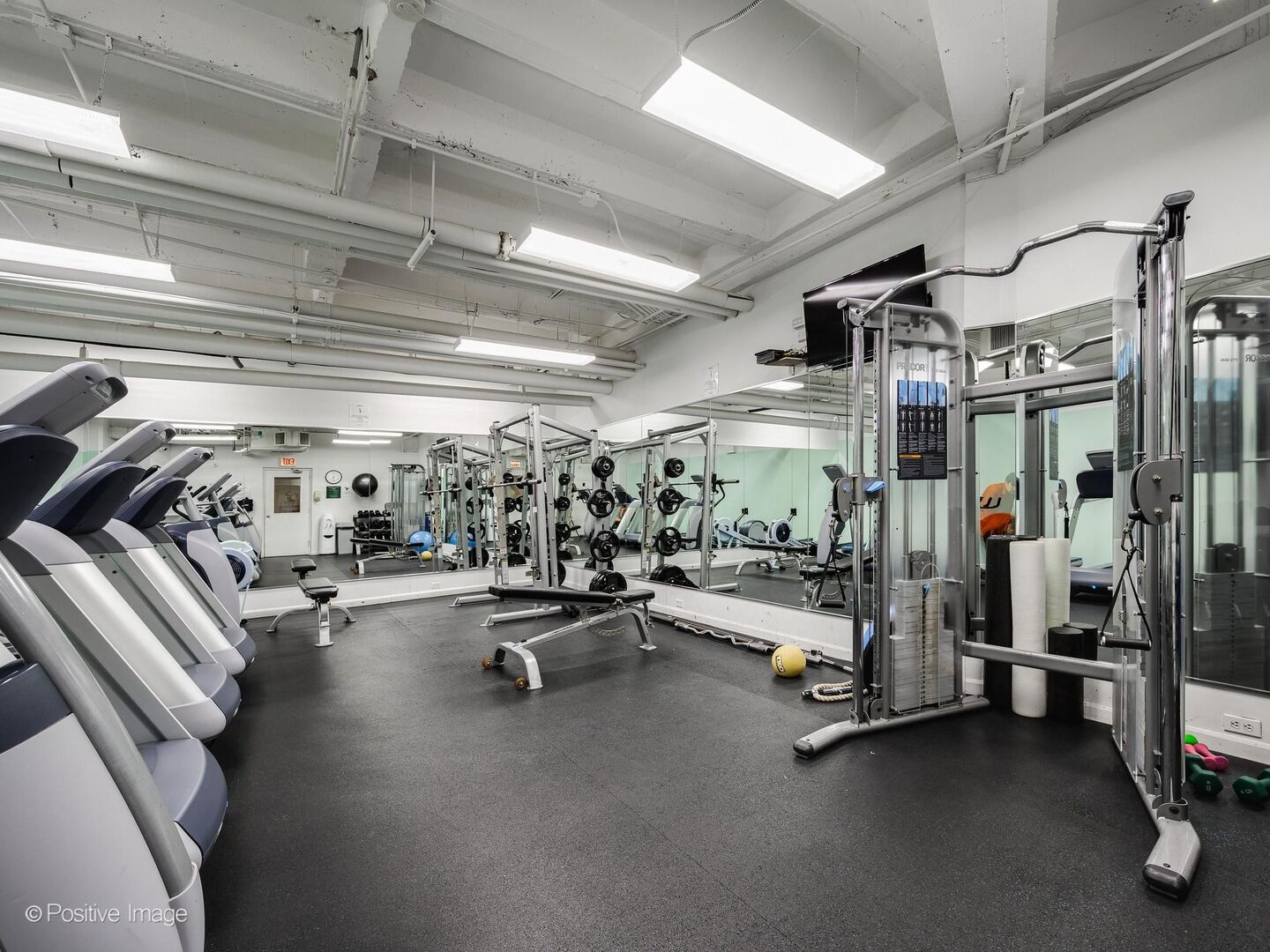 2000 N Lincoln Park W Street Unit: 908
