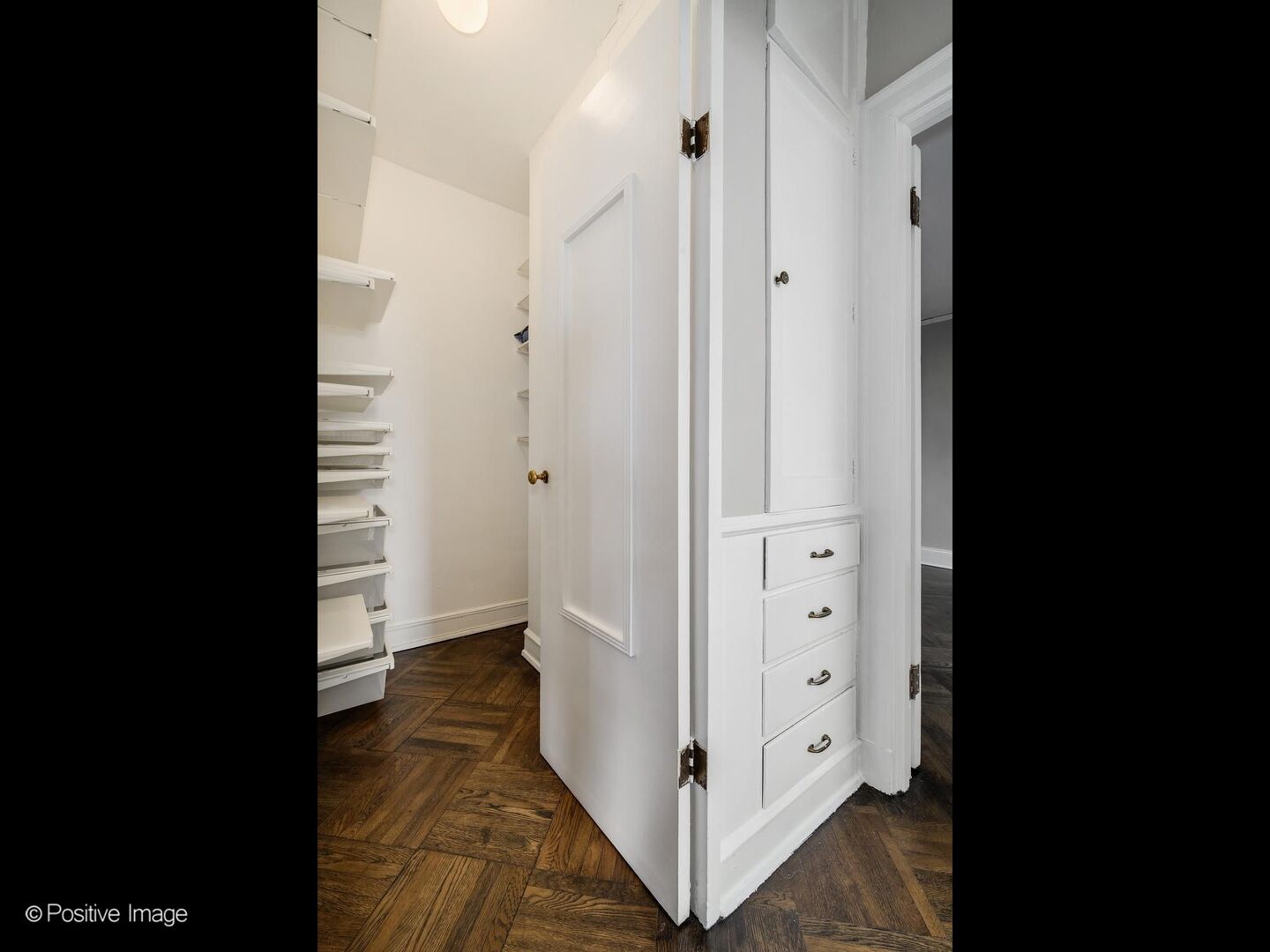 2000 N Lincoln Park W Street Unit: 908