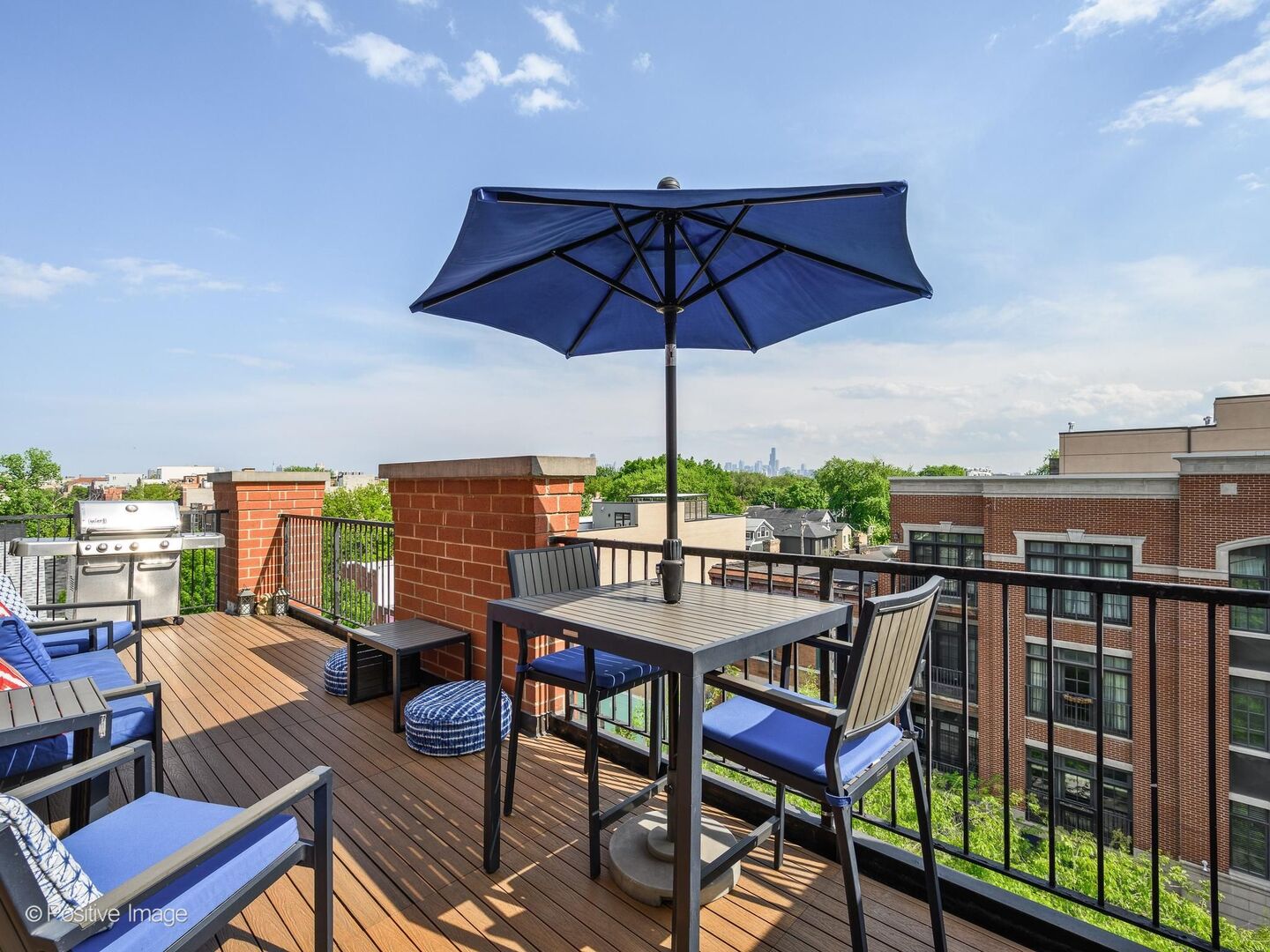 2222 W Belmont Avenue Unit: 503