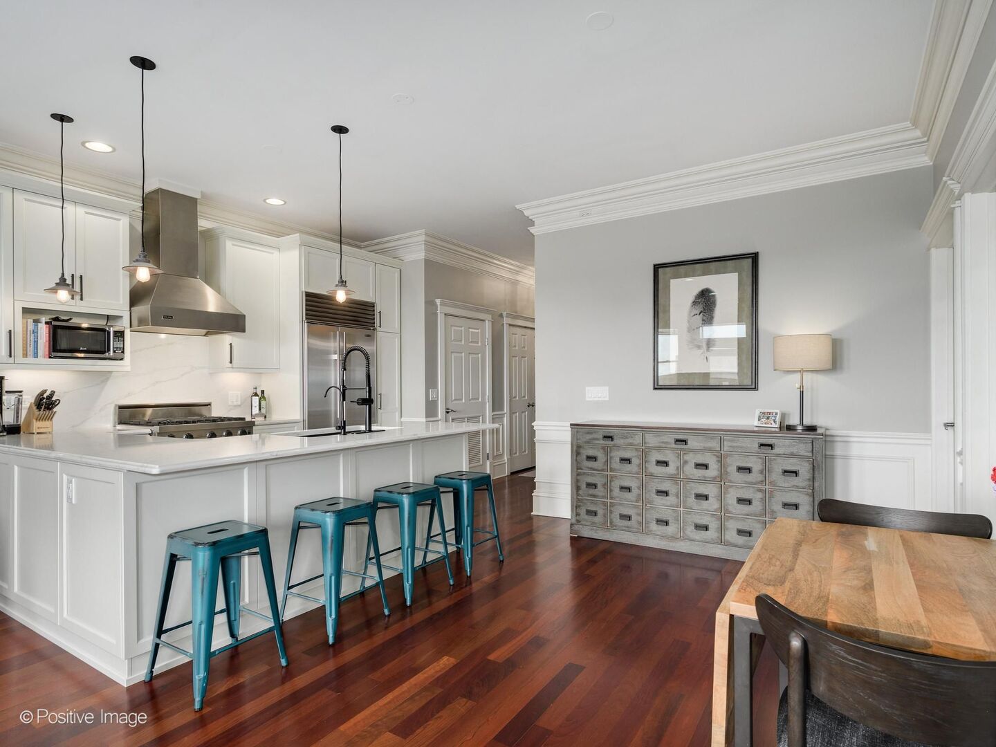 2222 W Belmont Avenue Unit: 503