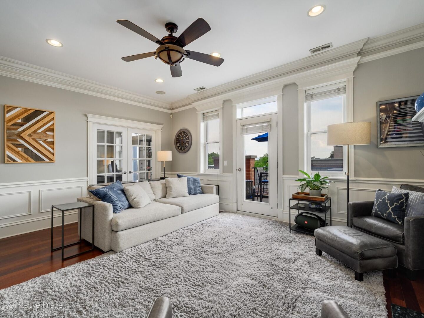 2222 W Belmont Avenue Unit: 503