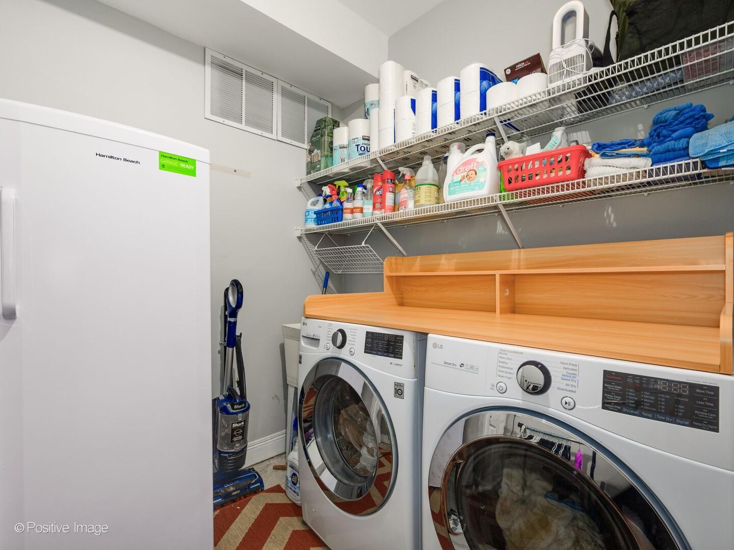 1615 N Claremont Avenue Unit: 1S