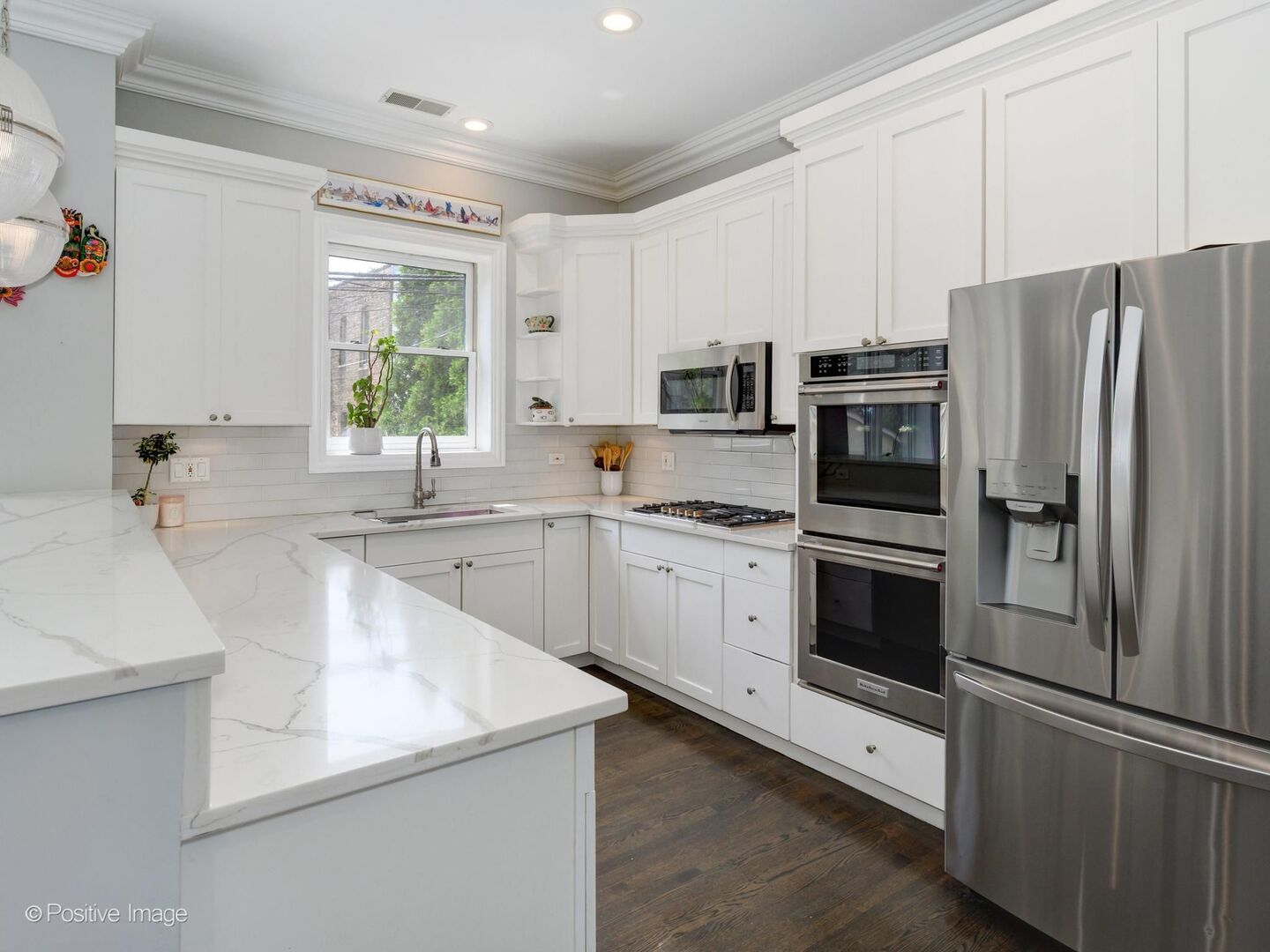 1615 N Claremont Avenue Unit: 1S