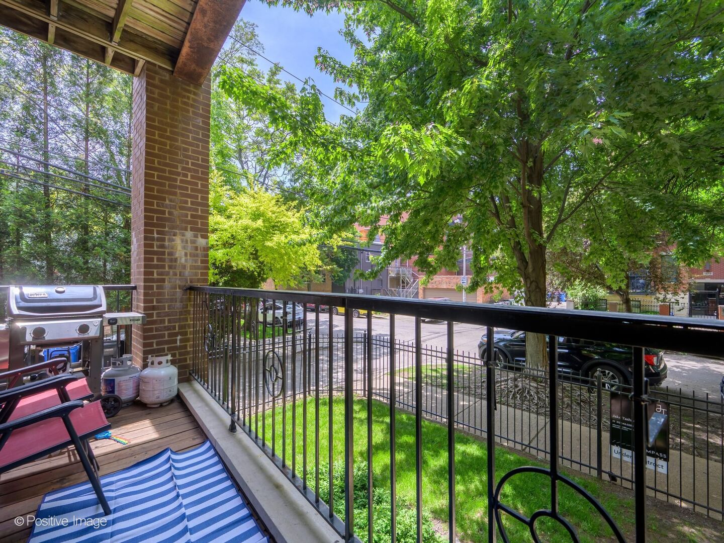 1615 N Claremont Avenue Unit: 1S