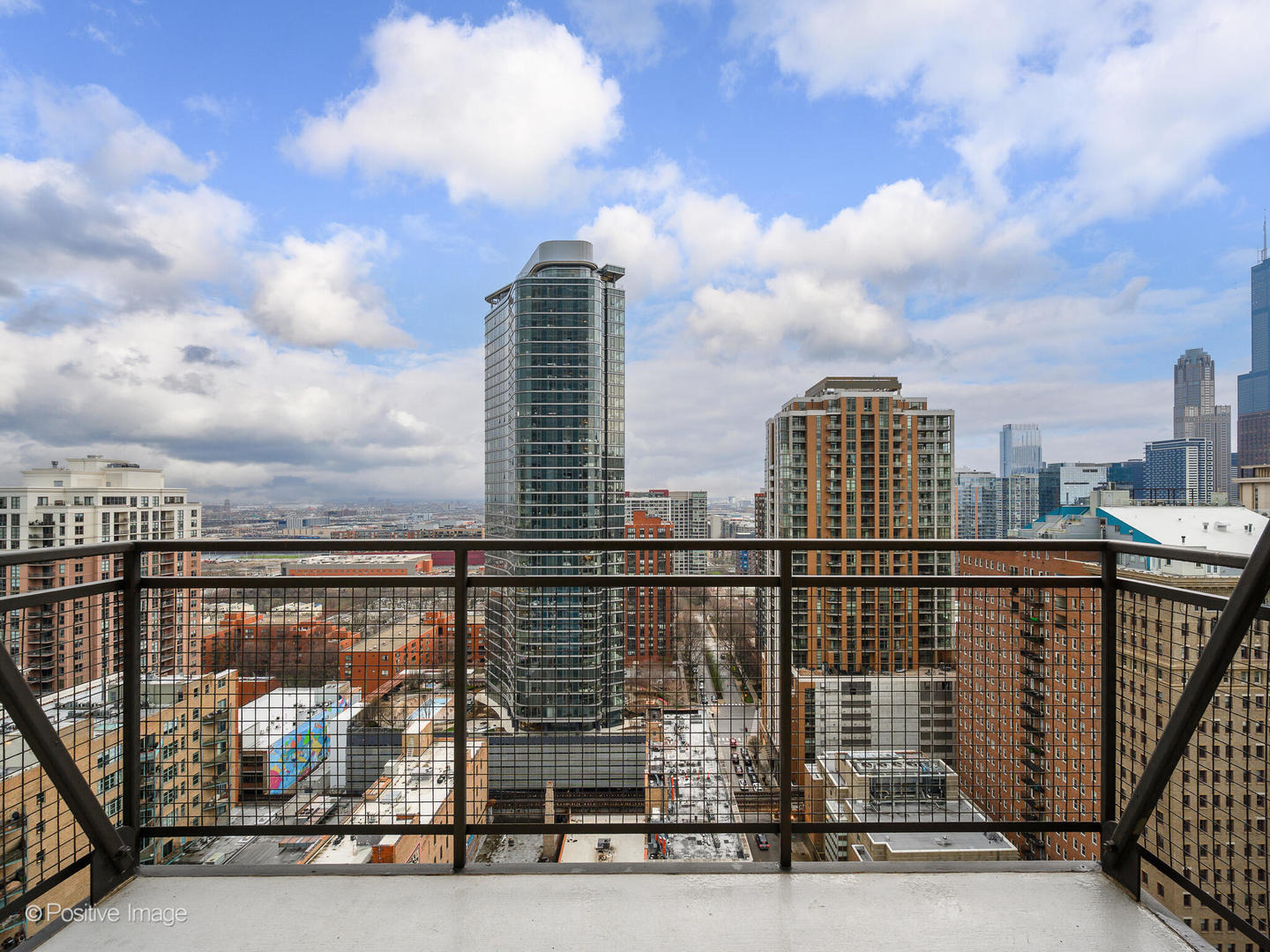 910 S Michigan Avenue Unit: 1811