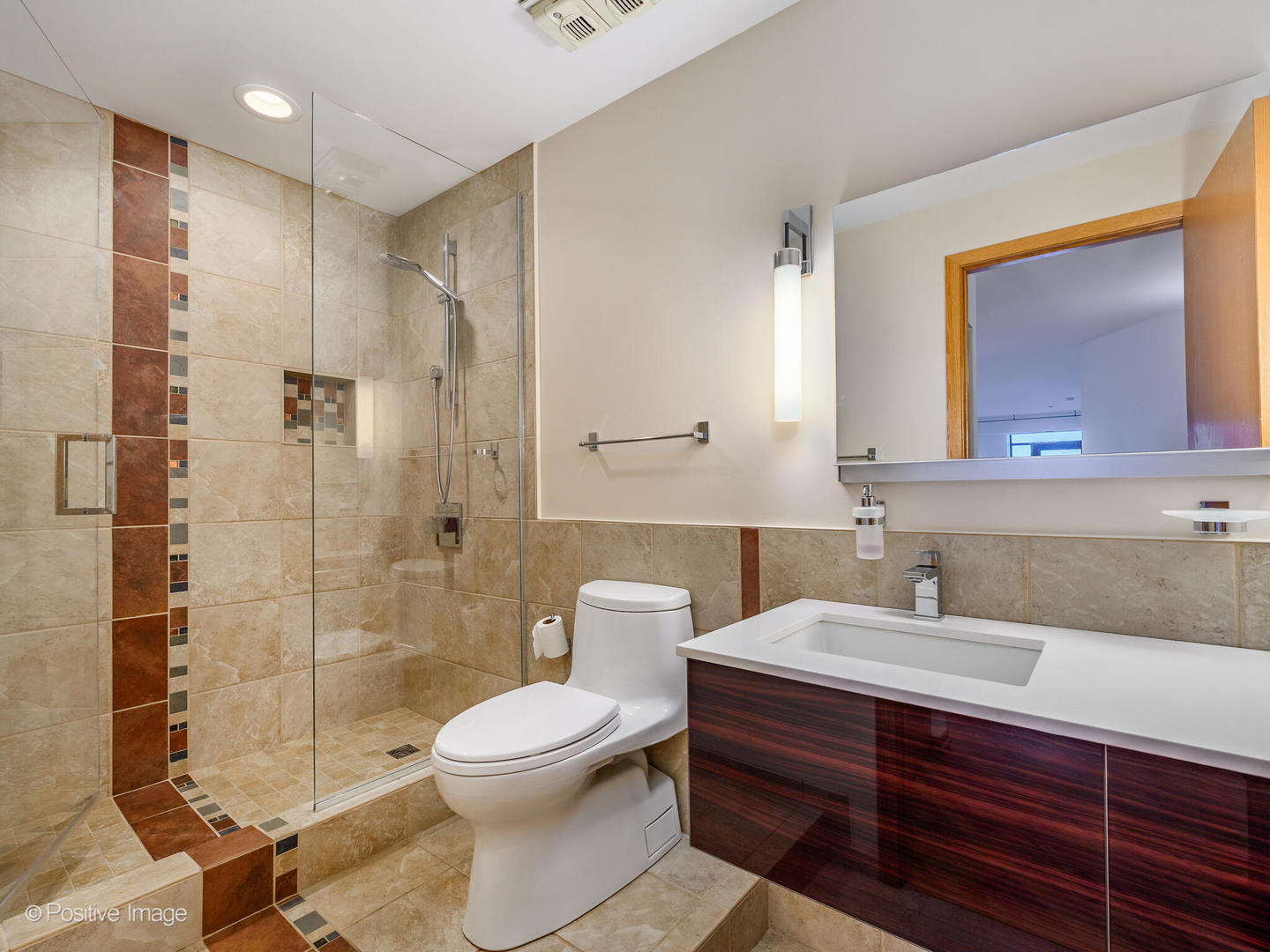 910 S Michigan Avenue Unit: 1811