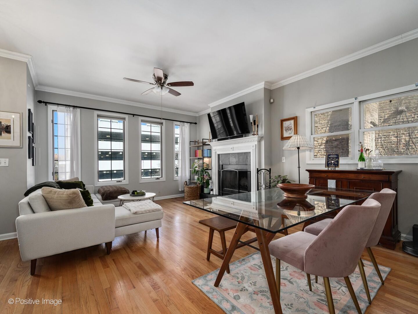 825 W Eastwood Avenue Unit: 3E