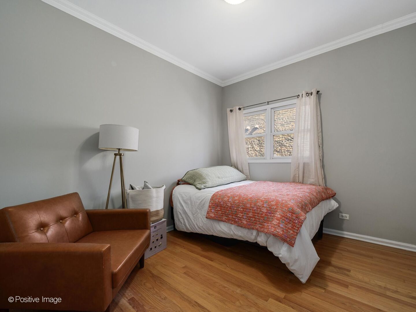 825 W Eastwood Avenue Unit: 3E
