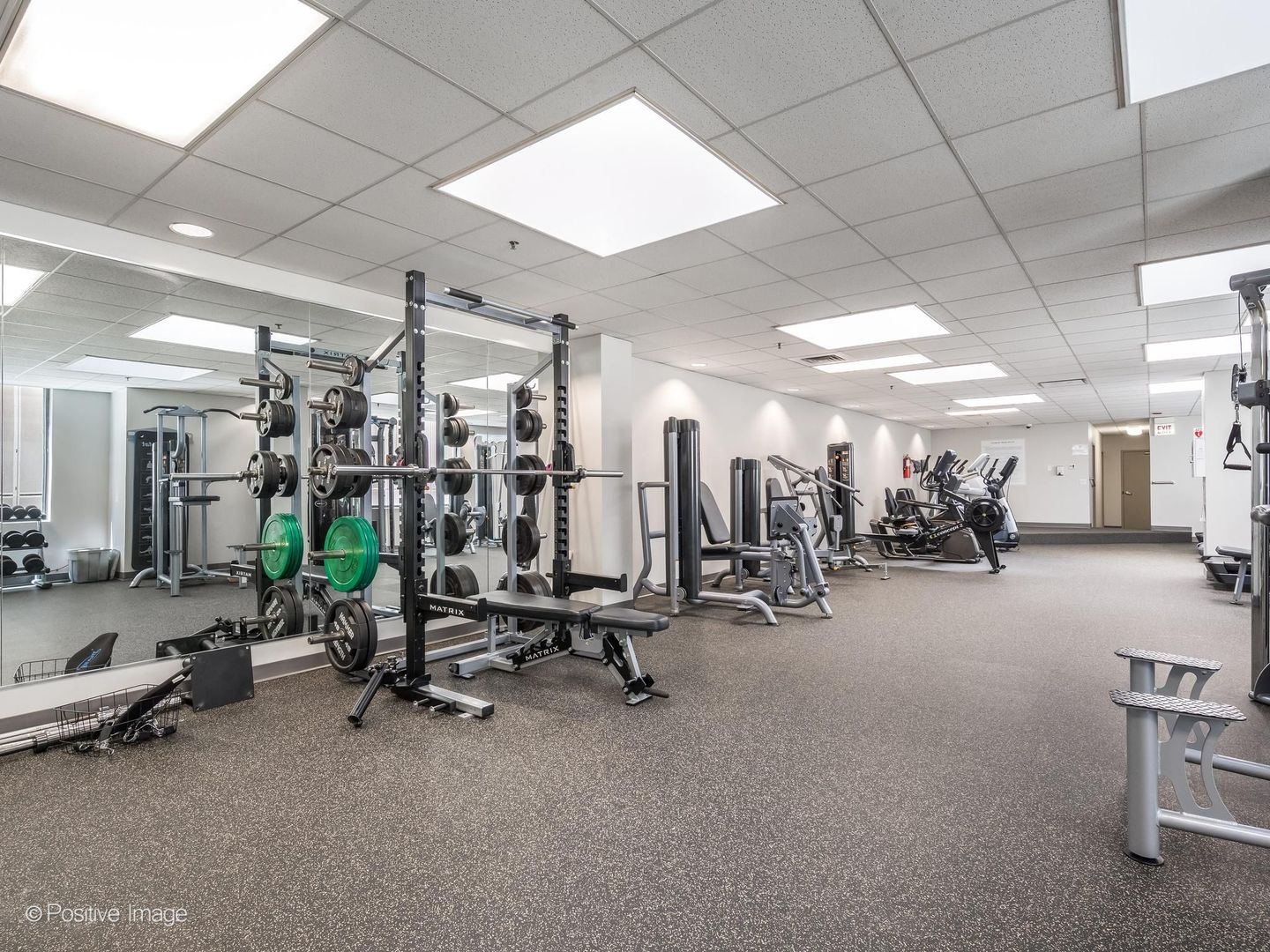 910 S Michigan Avenue Unit: 611