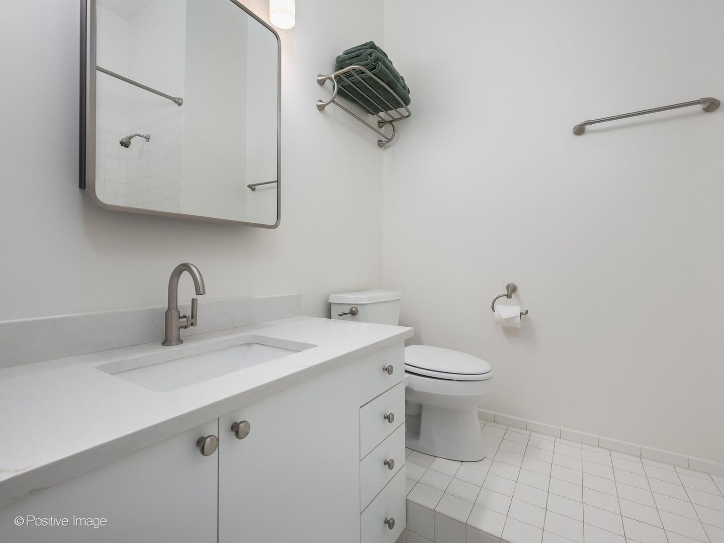 910 S Michigan Avenue Unit: 611