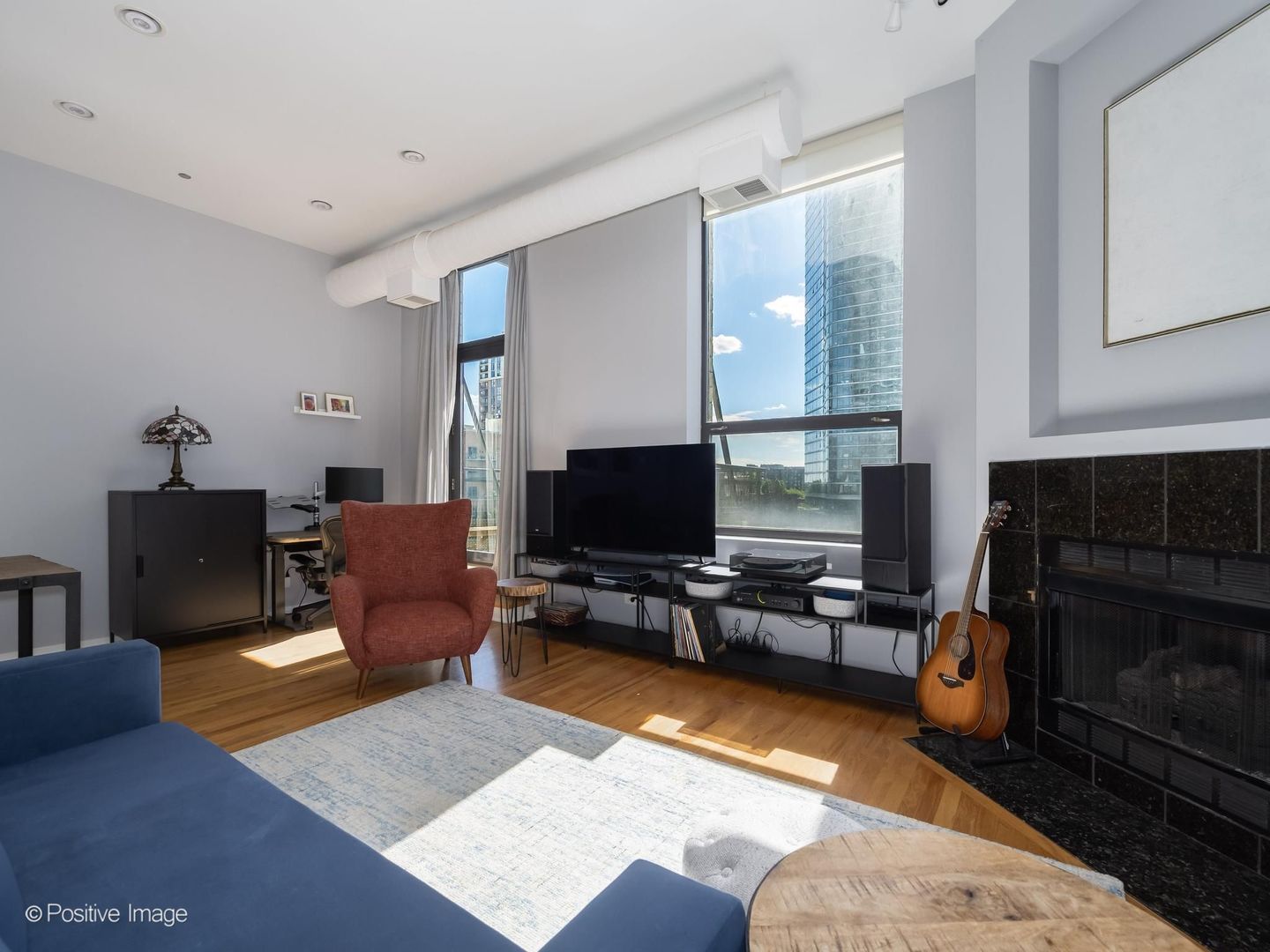910 S Michigan Avenue Unit: 611