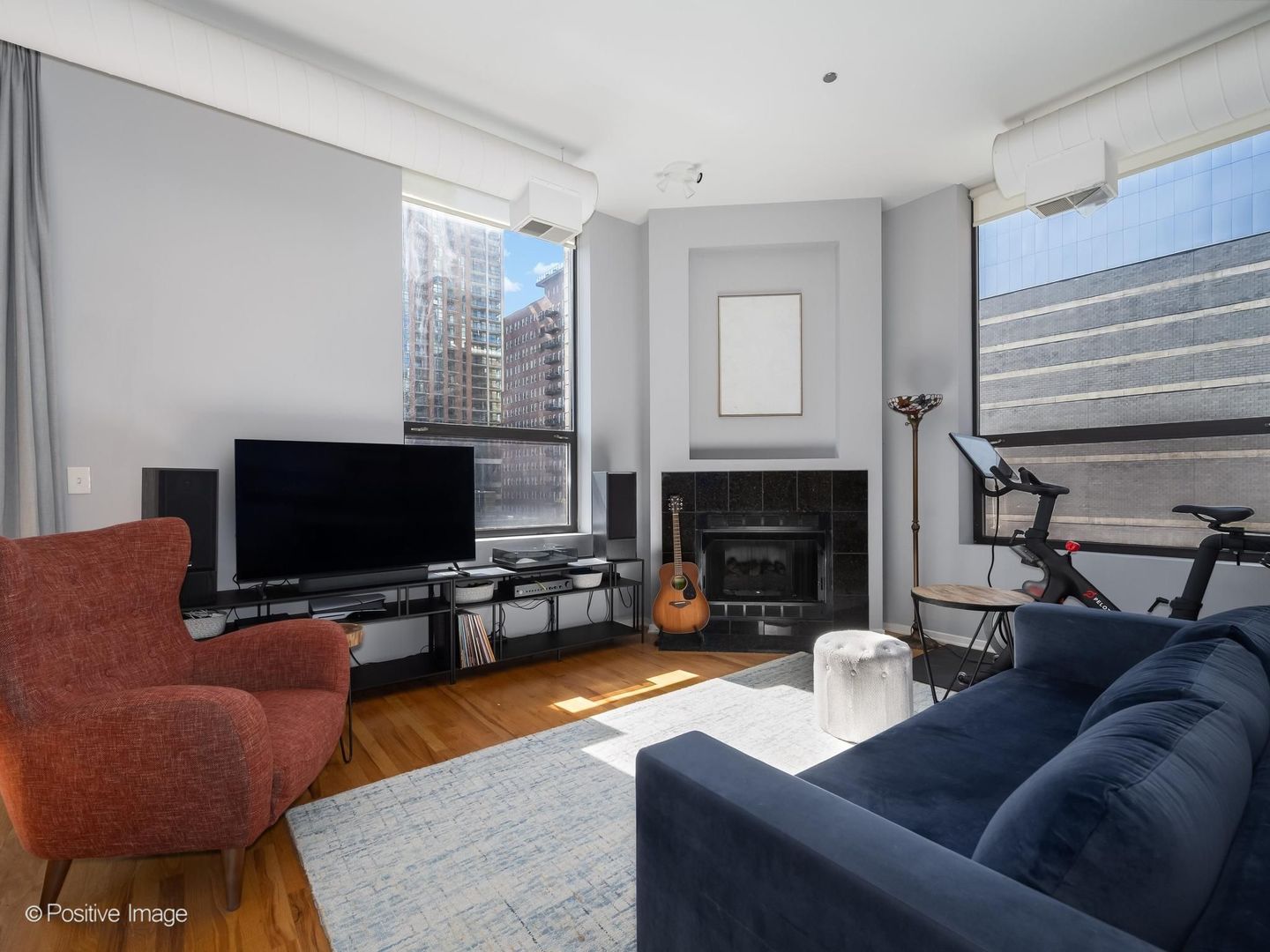 910 S Michigan Avenue Unit: 611