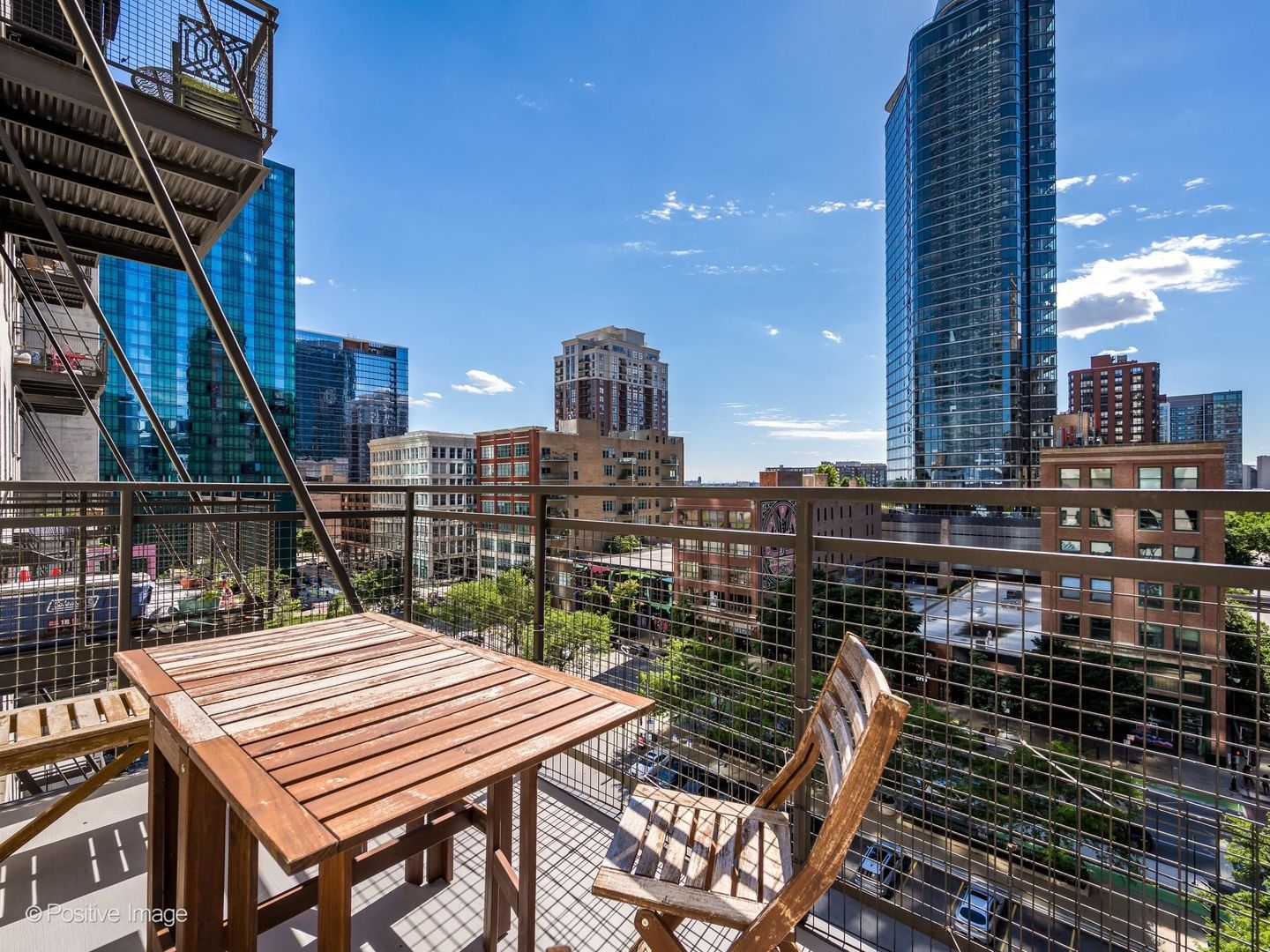 910 S Michigan Avenue Unit: 611