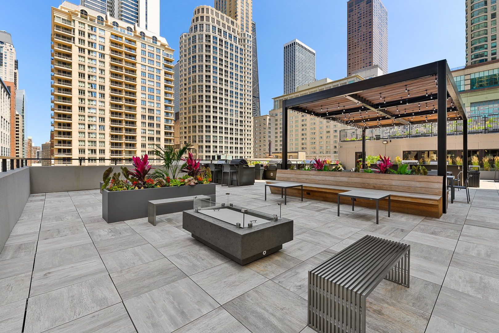 30 E Huron Street Unit: 3105