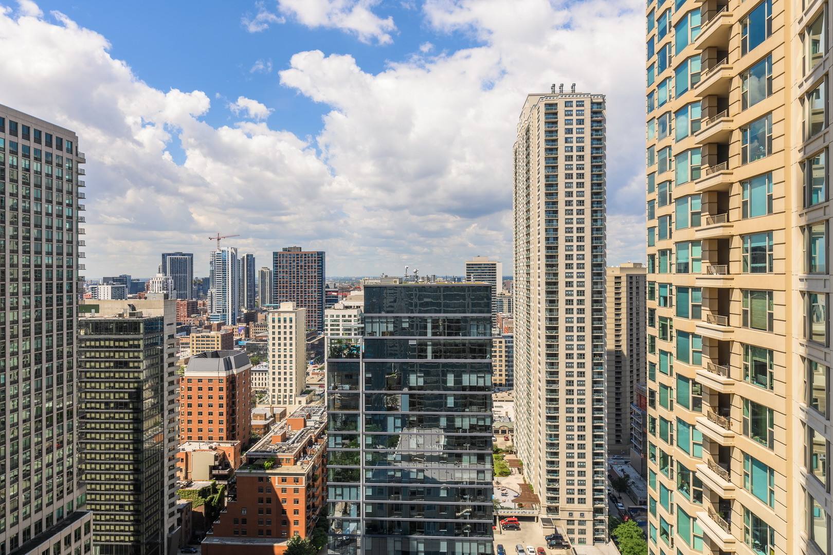 30 E Huron Street Unit: 3105