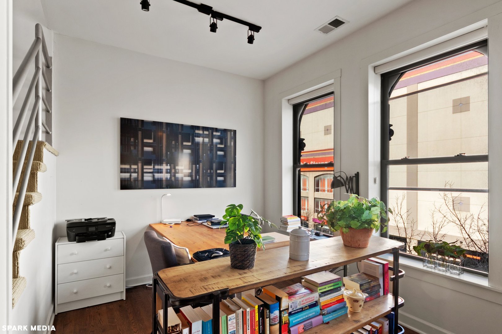 353 W Chicago Avenue Unit: 4E