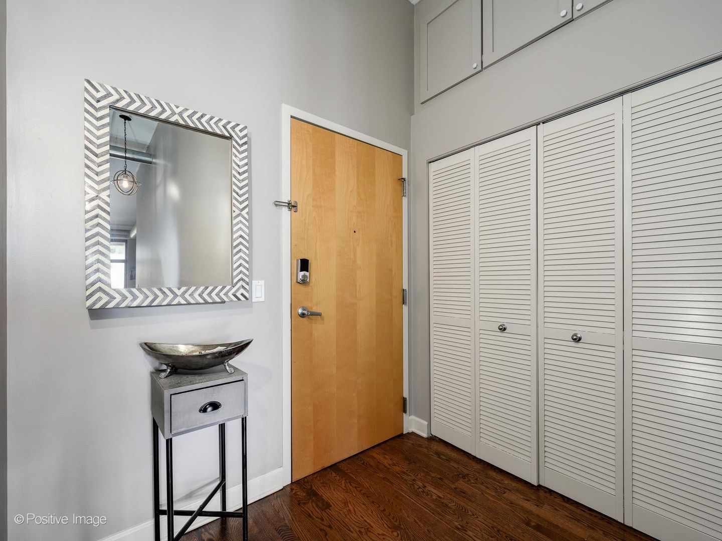 1301 W Madison Street Unit: 407
